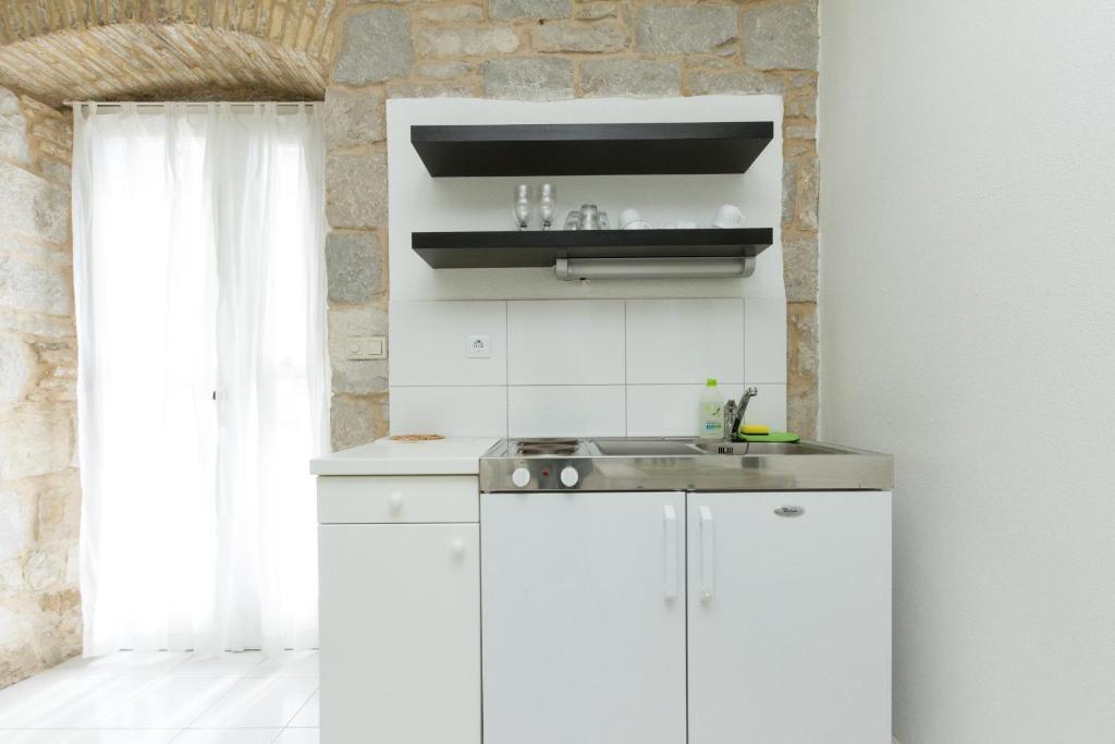 Eco Old Town Beach Split Room photo